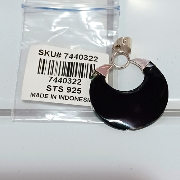 Abalone Shell Pendant in Sterling Silver - Picture 4 of 4